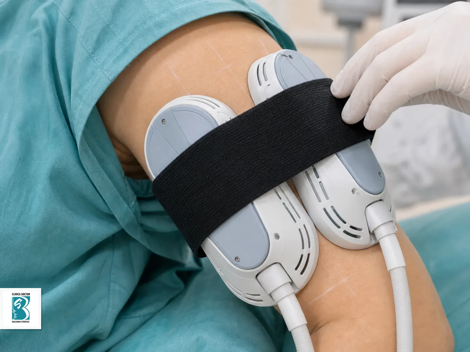 Aplicator medical pentru Emsculpt neo prima zona tratata, poziționat pe zona corporală sau facială tratată